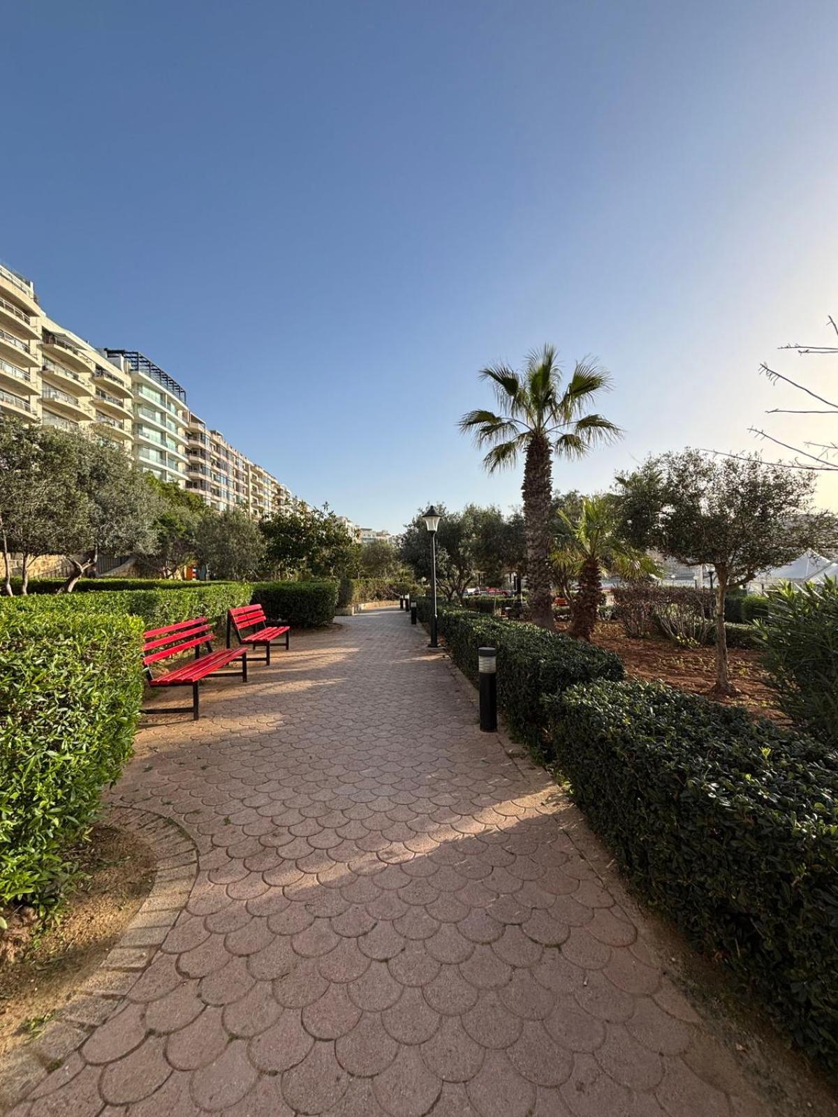 Zero55rooms 3-bed 3-bath With Sea Views Sliema