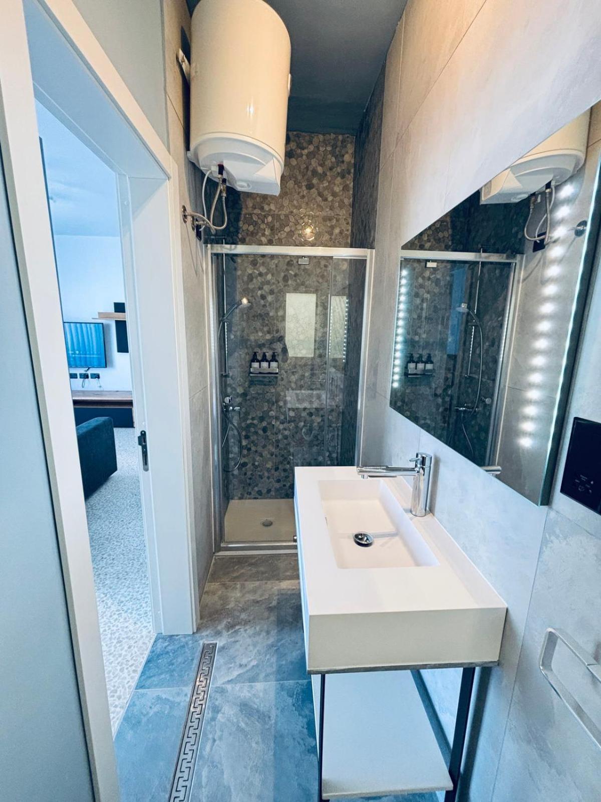 Zero55rooms 3-bed 3-bath With Sea Views * Sliema